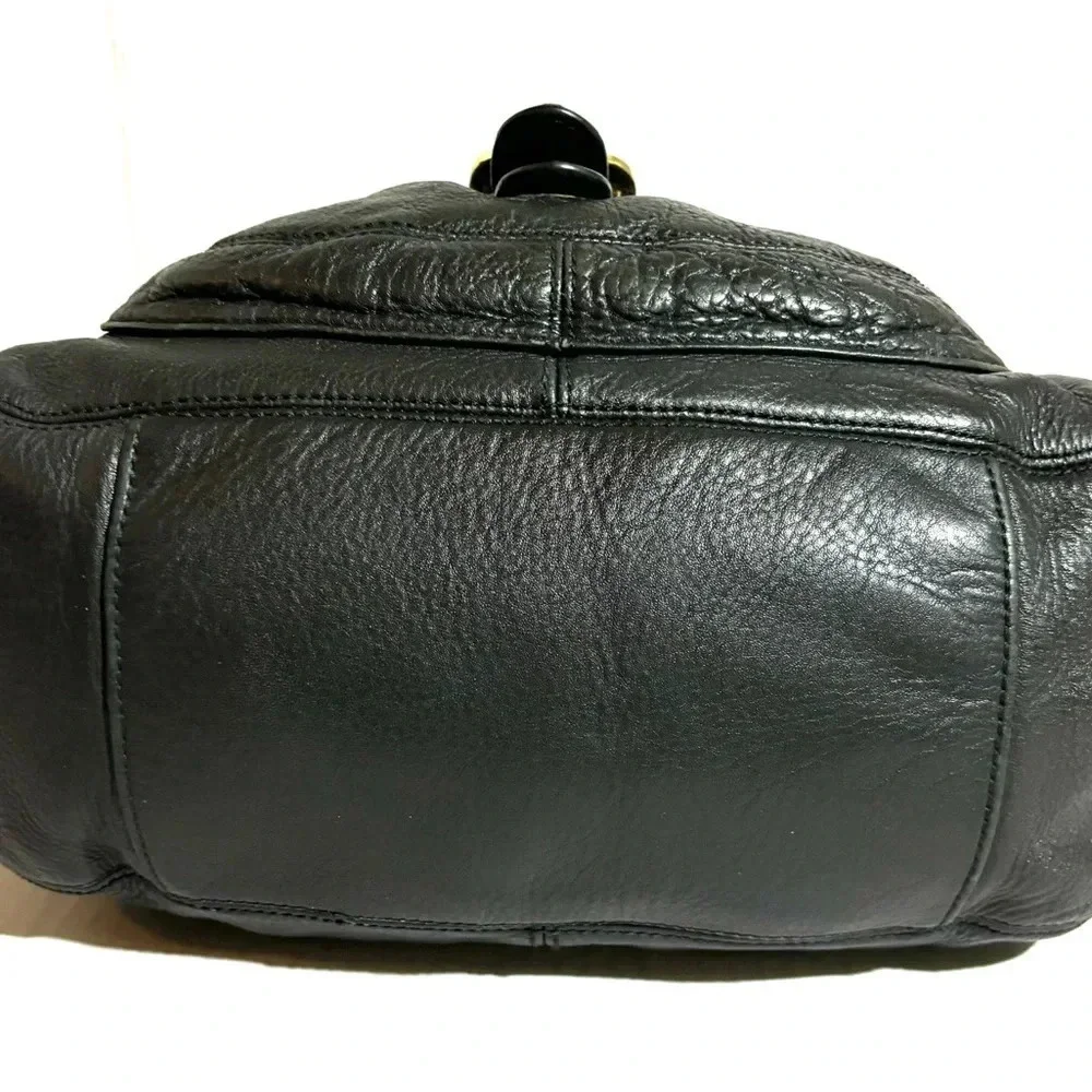 Michael kors black leather shoulder handbag